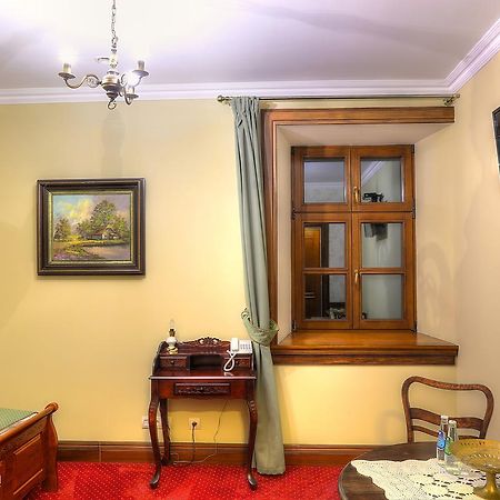 Hotel Dwor Slupia Zarzecze  Esterno foto