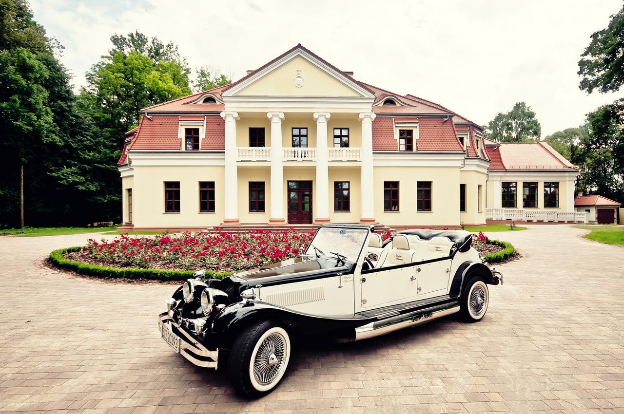 Hotel Dwor Slupia Zarzecze  Esterno foto